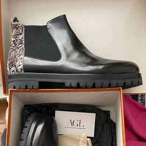AGL  Ankle Boots size 40